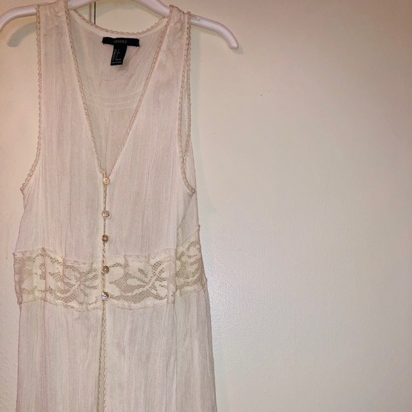 Cover up - Picture 2 of 7